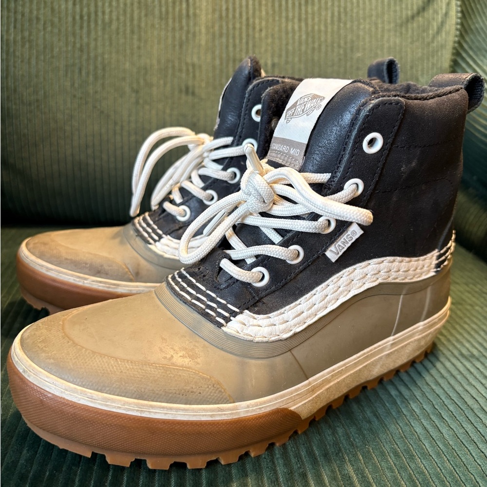 Vans Black & Olive High-Top Winter Boots with Gum Sole